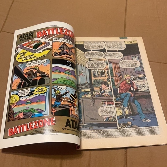 Marvel Comics 
Fantastic Four #262 Comic Book - Picture 7 of 7